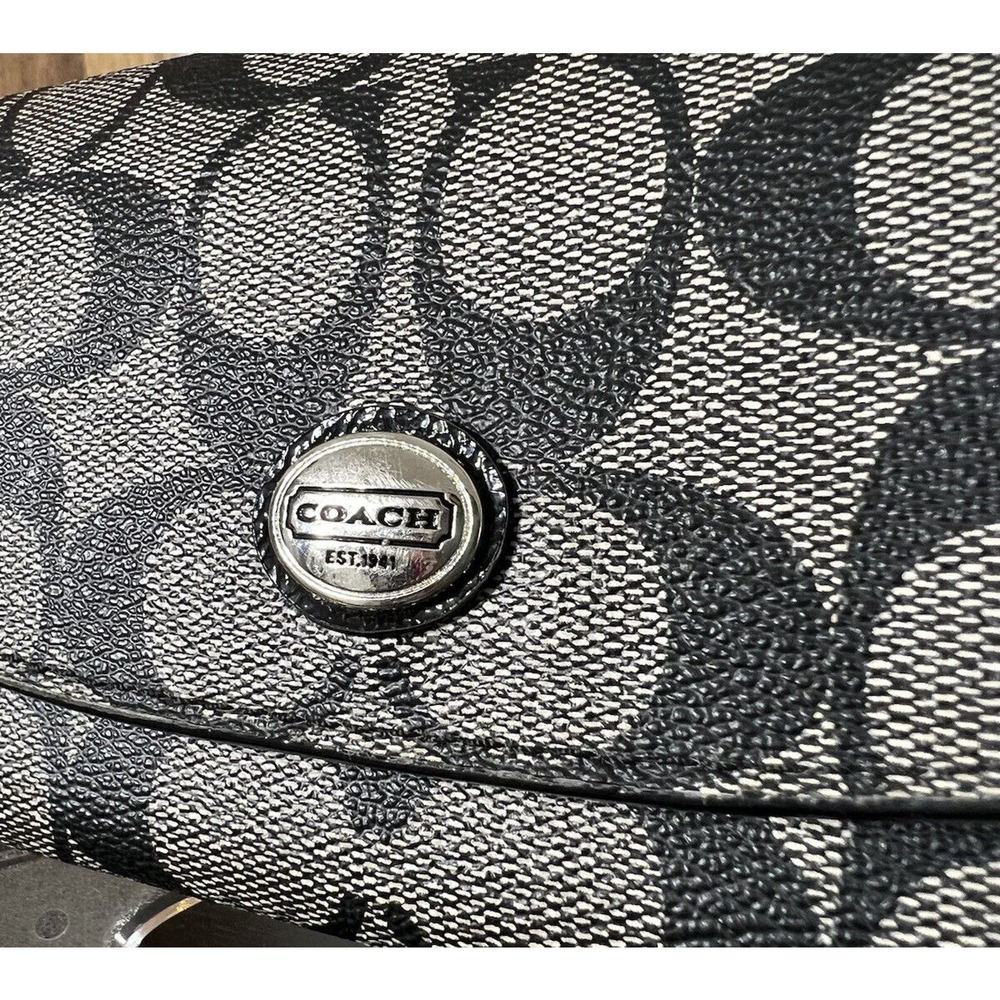 Coach Signature Peyton Slim Envelope Wallet Black Gray Snap Closure F49154 - Picture 7 of 10
